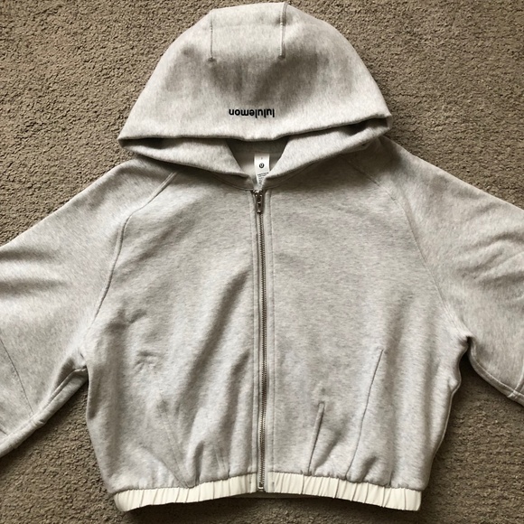 LULULEMON Relaxed Full Zip Crop Hoodie. - Picture 2 of 6